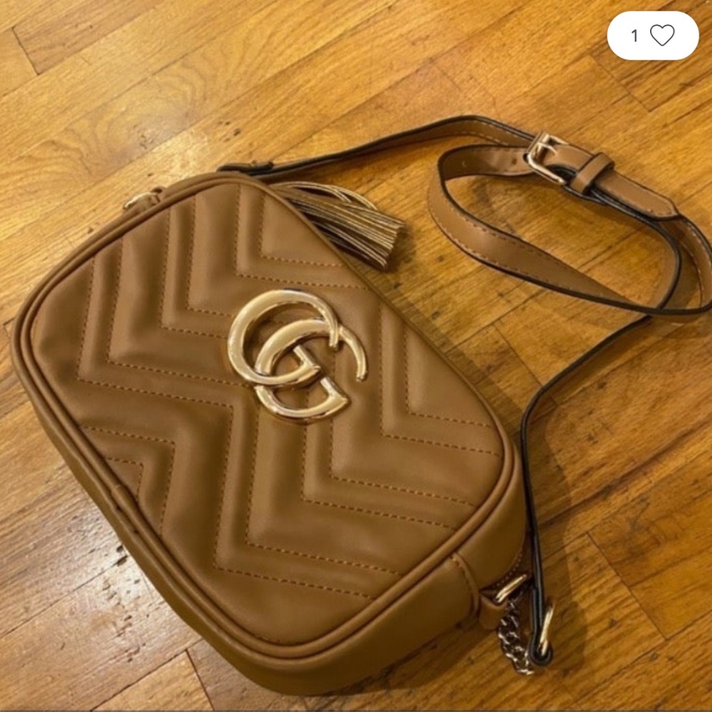 Crossbody bag